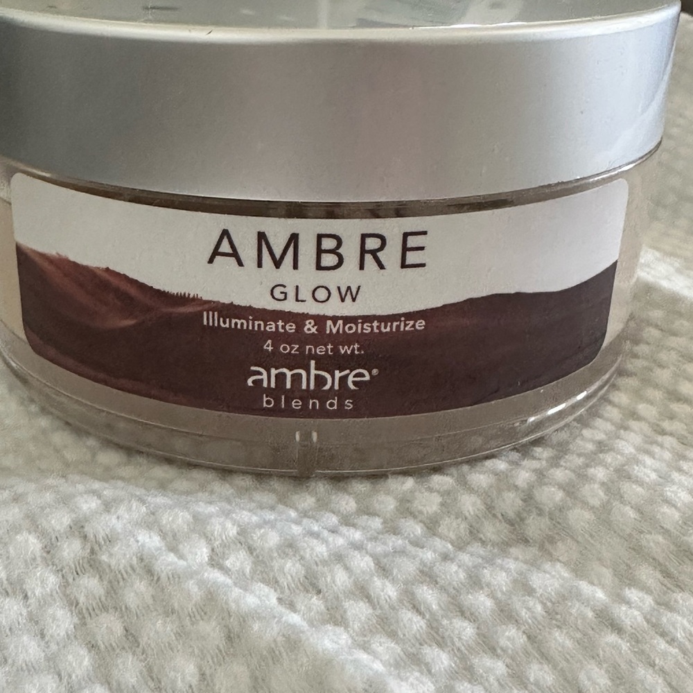 Ambre Blends Glow Moisturizer